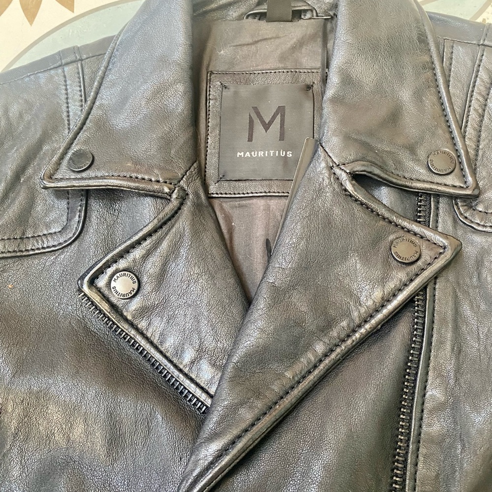 EUC Mauritius Black leather moto jacket in soft, supple leather 🧥 - Picture 9 of 15